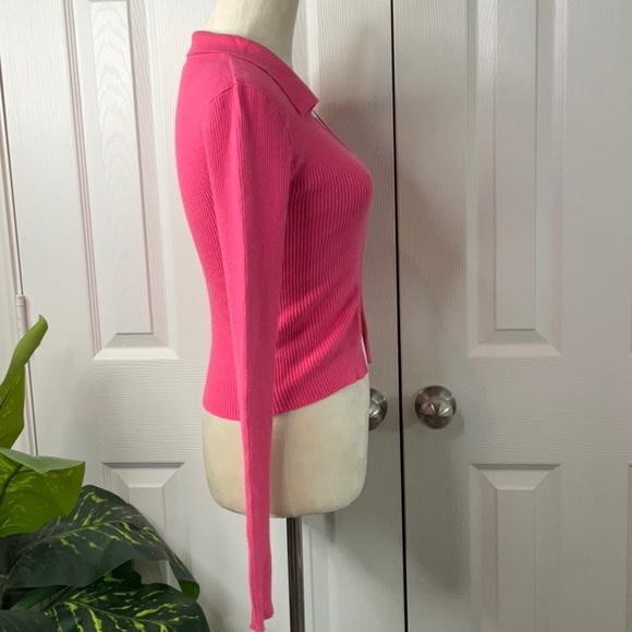 Sincerly Jules - Vibrant Pink Ribbed Cardigan Size XS - Picture 6 of 9